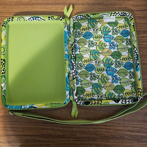 VERA Bradley Hard Shell Kindle iPad Tablet CASE - Picture 6 of 6